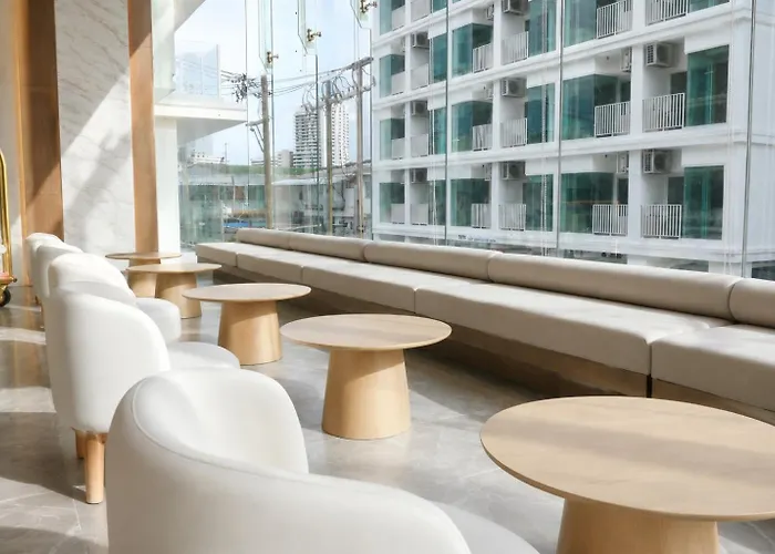 Surestay By Western Siriraj 3*