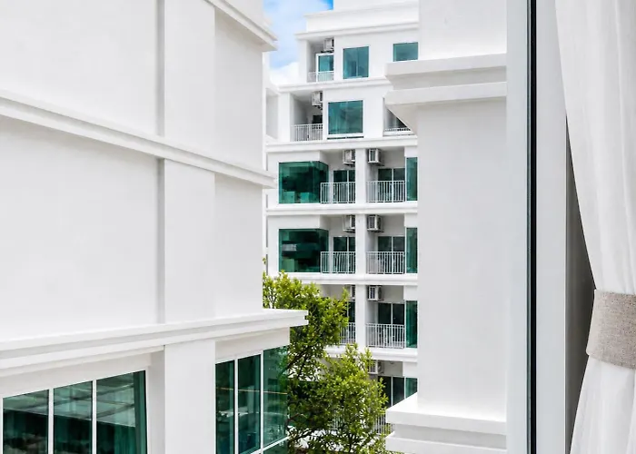 Hotel Surestay By Western Siriraj