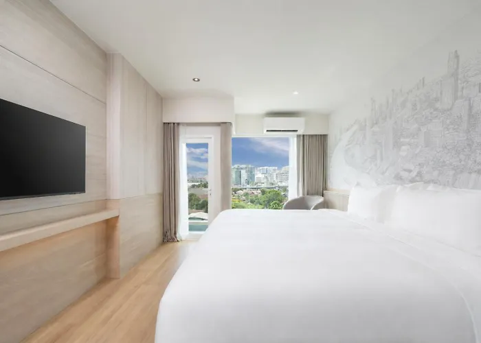 Hotel Surestay By Western Siriraj 3*